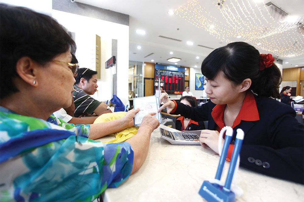 Developments for Vietnam to watch in midst of bank crisis